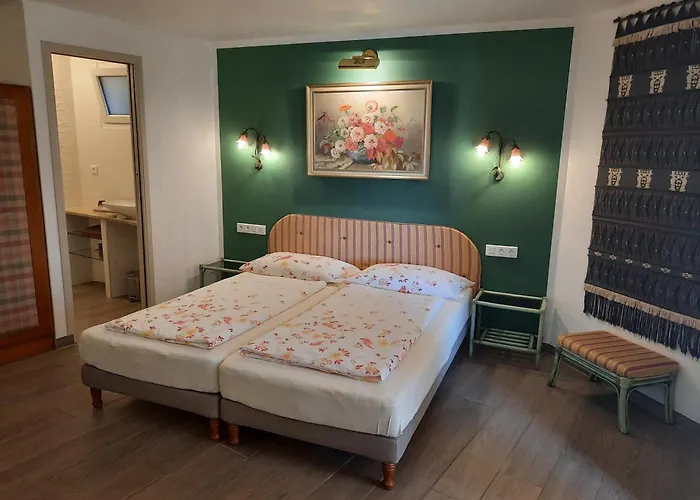 住宿加早餐酒店 U Paradisu 3*