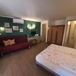 Bed & Breakfast U Paradisu 3*