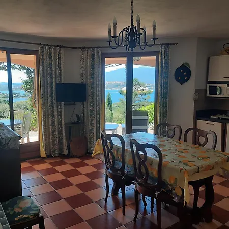 U Paradisu Bed & Breakfast